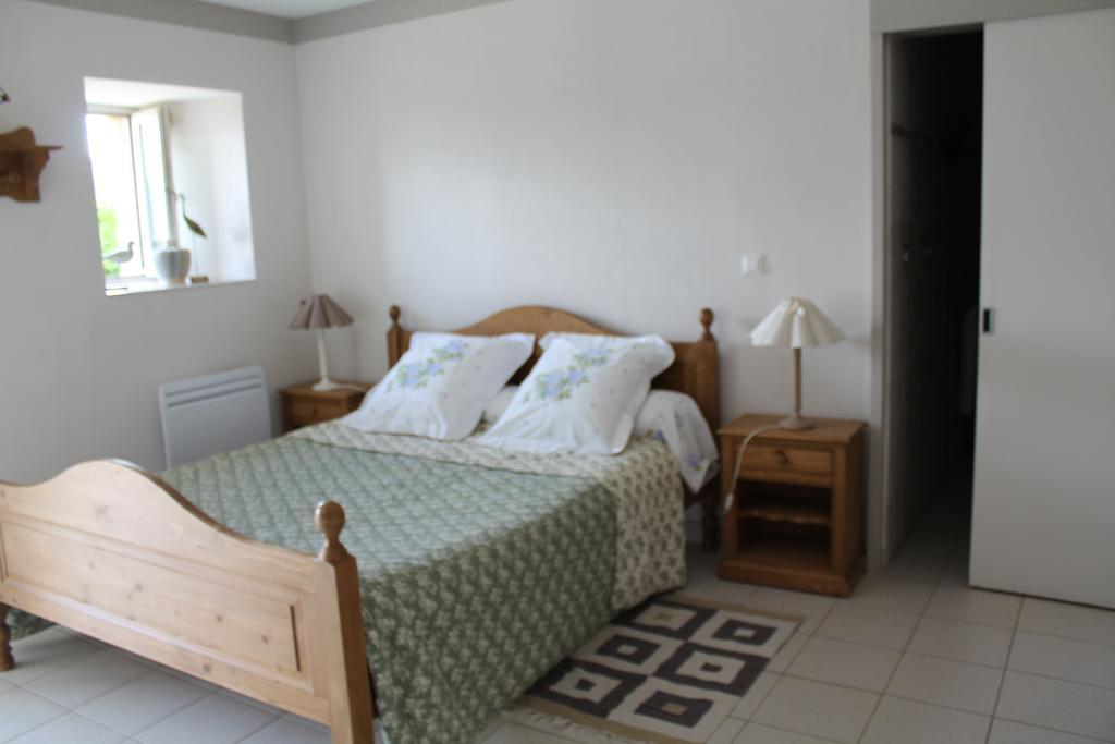 La Ferme Du Vincin Bed & Breakfast Vannes Room photo